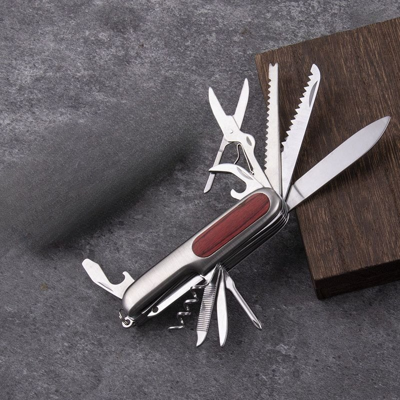 10 in 1 Multifunctional Swiss  - Camping Cooking Knives recension och pris